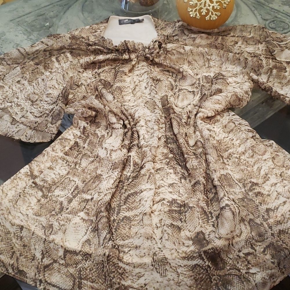 ♥️ Costa Blanca blouse
